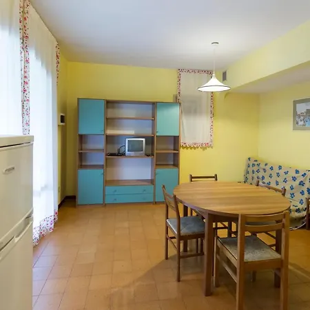 Los Nidos Apartament